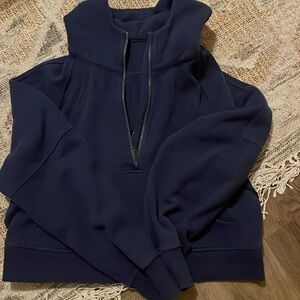 Lululemon pullover